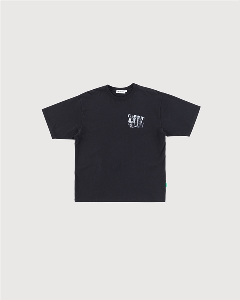 UMTC - Cross Over T-Shirt